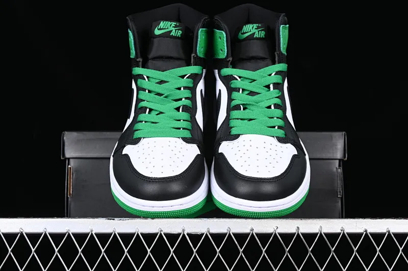 All categories Air Jordan Jordan series basketball shoes Air Jordan 1 High Pure original Air Jordan 1 High OG "Lucky Green" AJ1 Joe 1 Celtics black green toe DZ5485-031